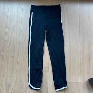 All Access cropped legging with trim